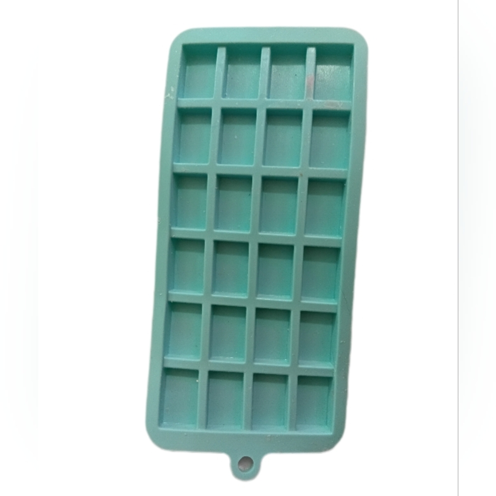 Aqua Silicone Ice Cube Tray